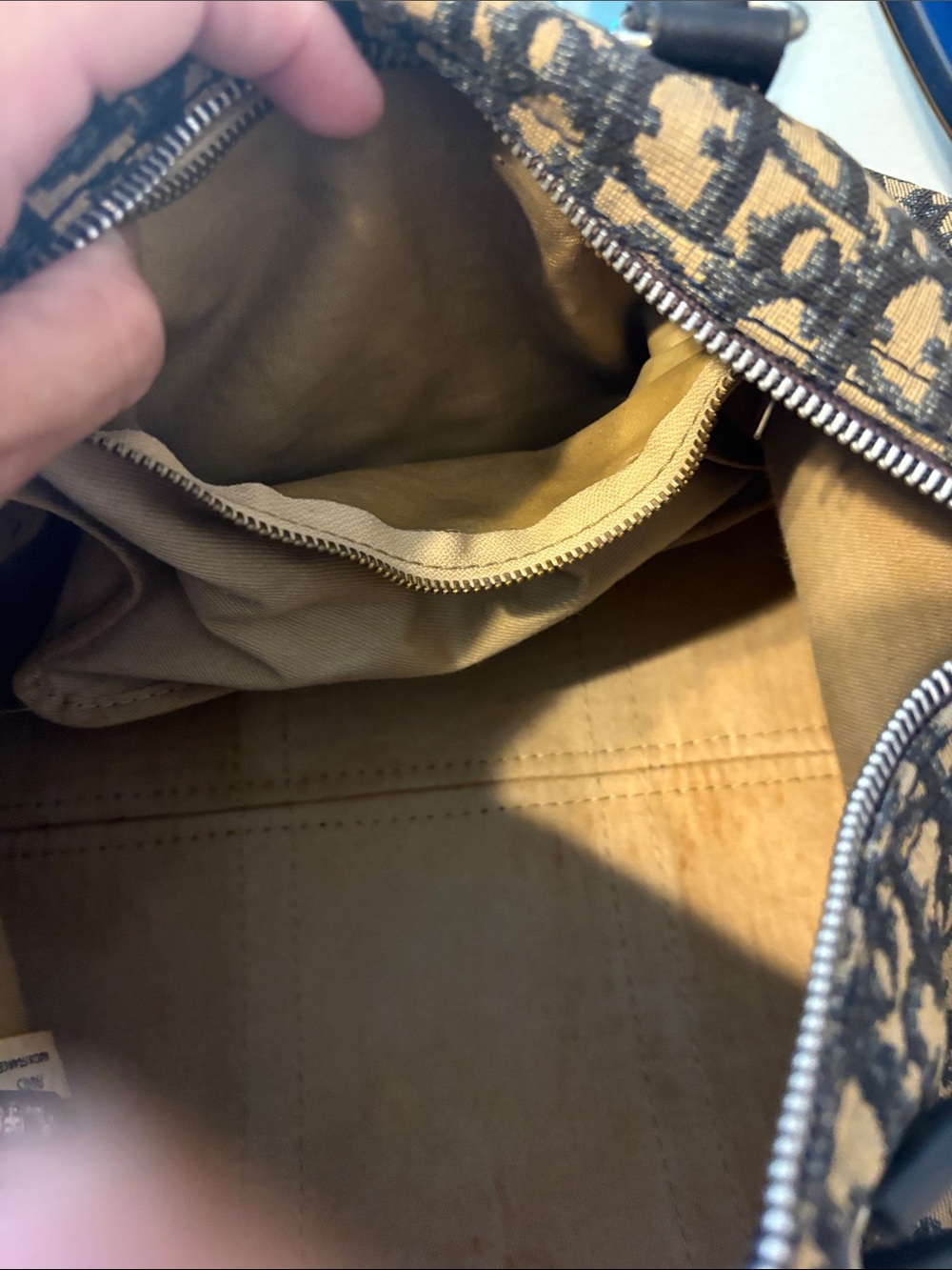 Authentic Dior Brown and Black Oblique Canvas Duffel Bag and belt - Picture 9 of 12